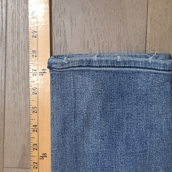 Judy Blue Jeans Women's sz 5/27 Boyfriend Fit Mid Rise Distressed Denim Jeans - Picture 11 of 15